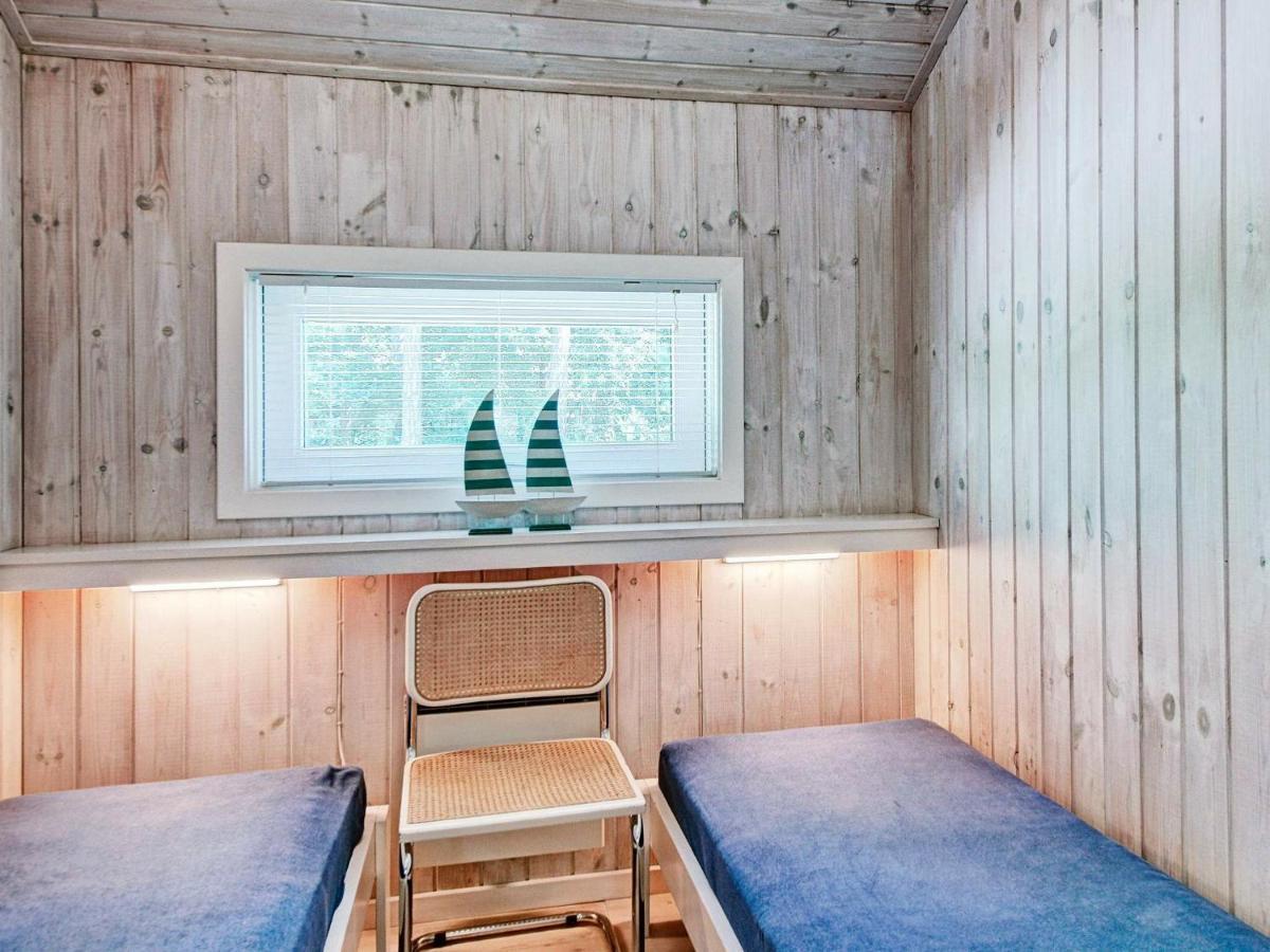 8 Person Holiday Home In Nex Vester Somarken Esterno foto